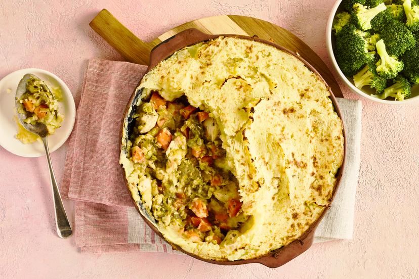 Nothing has the power to soothe and satisfy quite like a pie. Fresh rosemary, thyme and garlic add oomph to the chicken, leek and carrot filling, while a dollop of Greek-style yogurt and a pinch of mustard powder give the fluffy potato topping an indulgent texture and a bit of zip.