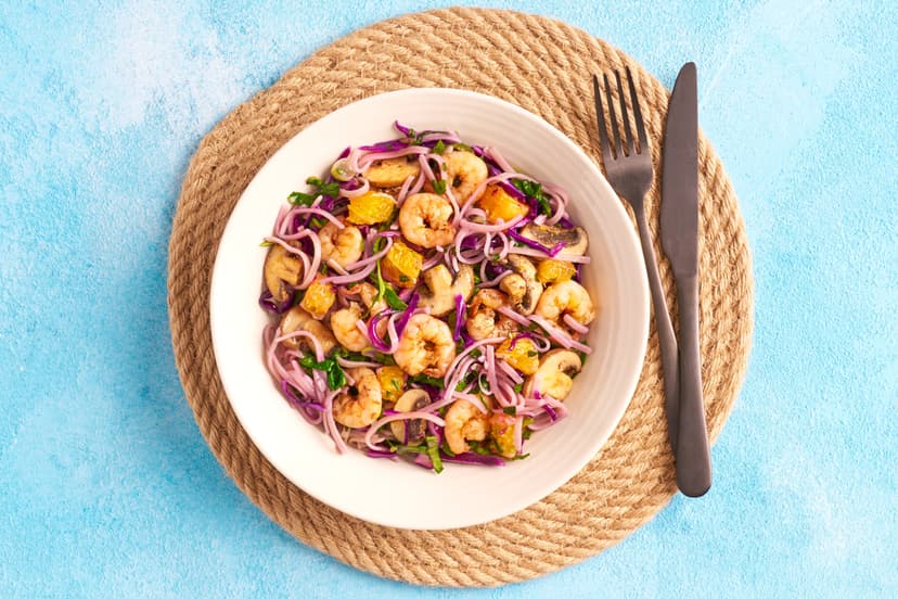 Treat yourself to a great big bowlful of goodness! Prawns, mushrooms and noodles are stir-fried with Chinese five-spice, orange zest and savoury white miso paste, then tossed with spring onion, spinach, red cabbage, orange chunks and coriander. It looks good, and tastes even better!