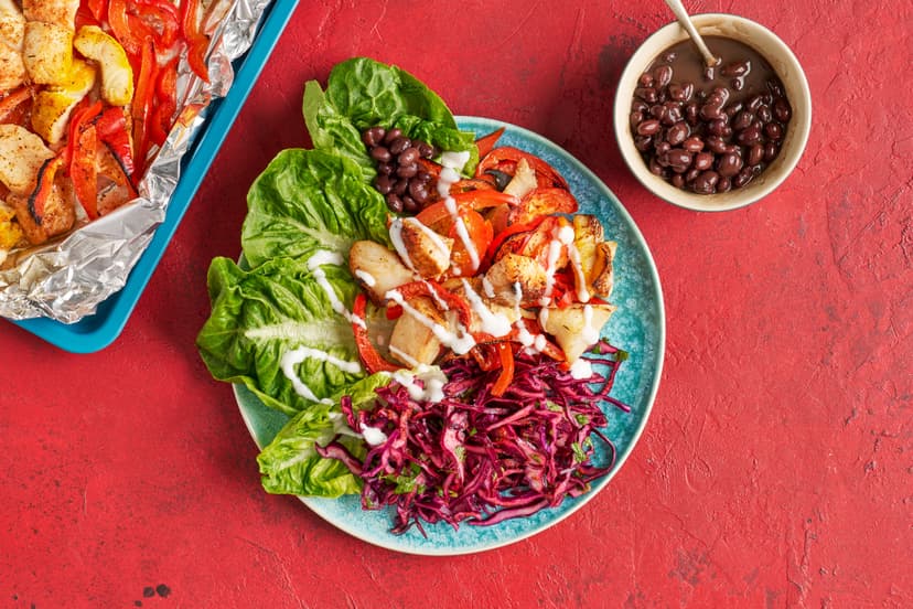 Slimming World Kitchen’s special fish medley (smoked haddock, cod and salmon) and our Mexican spice blend pair up to make a 20-minute doddle of this on-trend, technicolour treat! Wrapped in lettuce leaves with grilled red pepper, crunchy red cabbage, smoky chipotle black beans and coriander, drizzled with Greek-style yogurt, it’s a feast for all the senses.