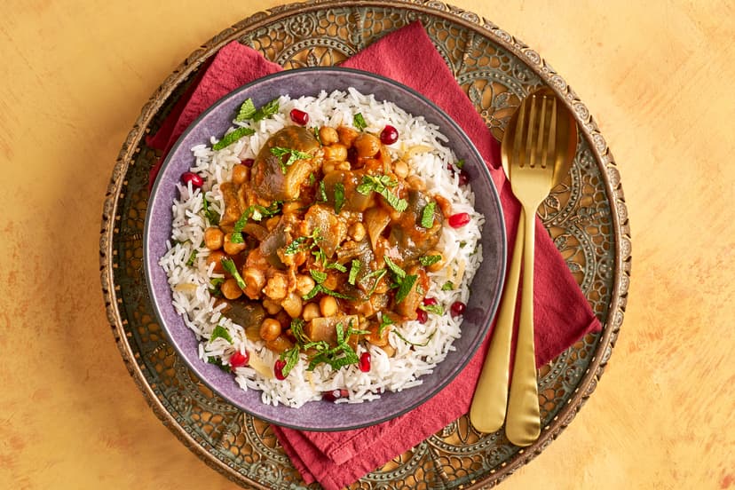 Want Moroccan minibreak vibes with minimal midweek fuss? You’re in luck with this easy-squeezy take on tagine! Your slow cooker turns chopped aubergines, chickpeas, passata, preserved lemon and baharat spices into a fragrant feast. Boil up some basmati rice at the end, stir in mint and pomegranate seeds and tuck in.